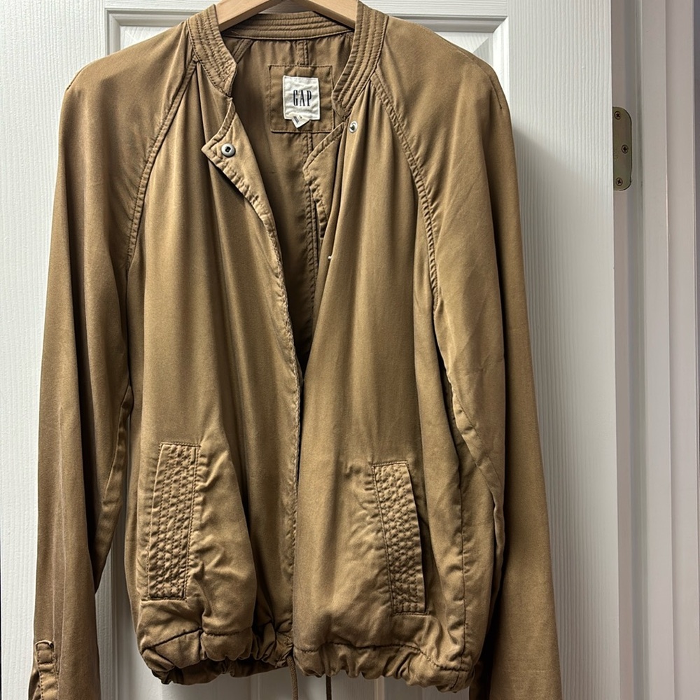 Gap jacket